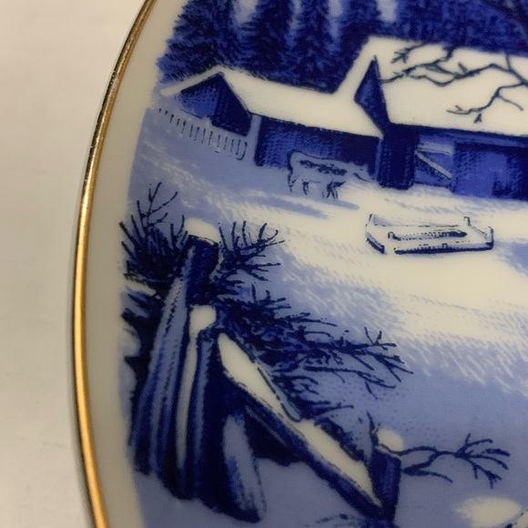 Vintage Currier & Ives Homestead In Winter Collectors Plate Blue Winter Scenery - Picture 4 of 6